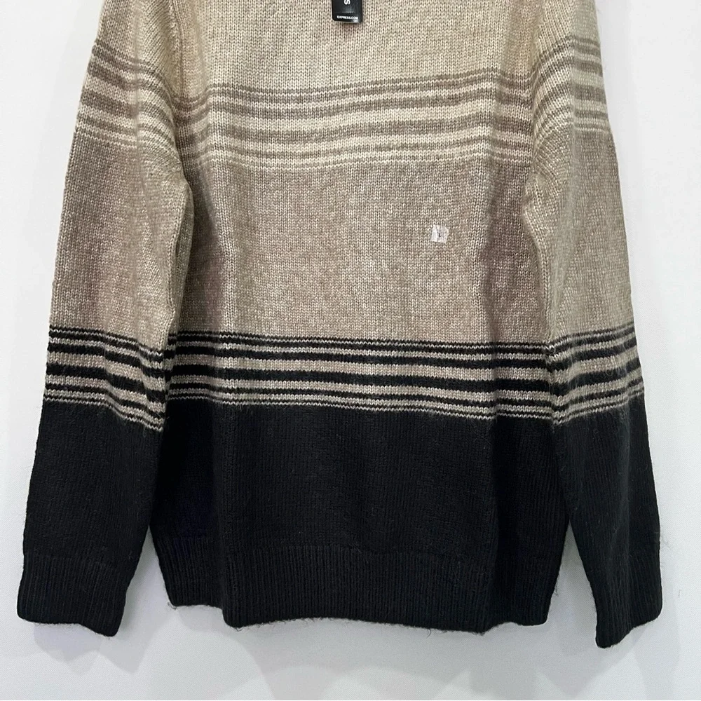 Express Crew-Neck Color-Block Thick Sweater Size Large Brown Black Warm